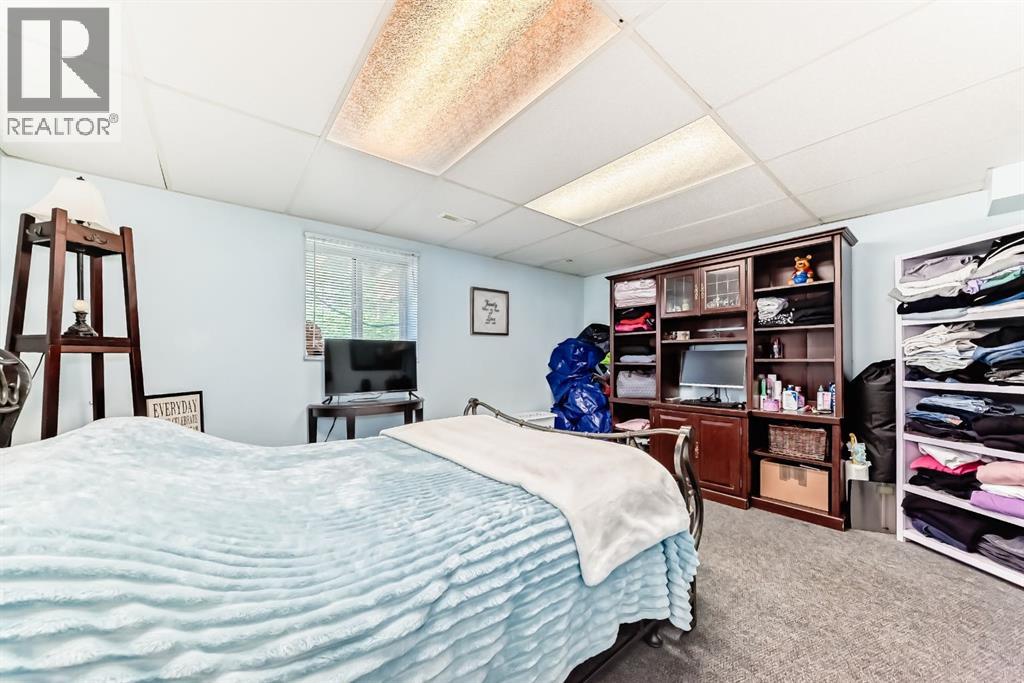 Single Family House Bungalow for Sale in   Avenue NW Bowness Calgary 