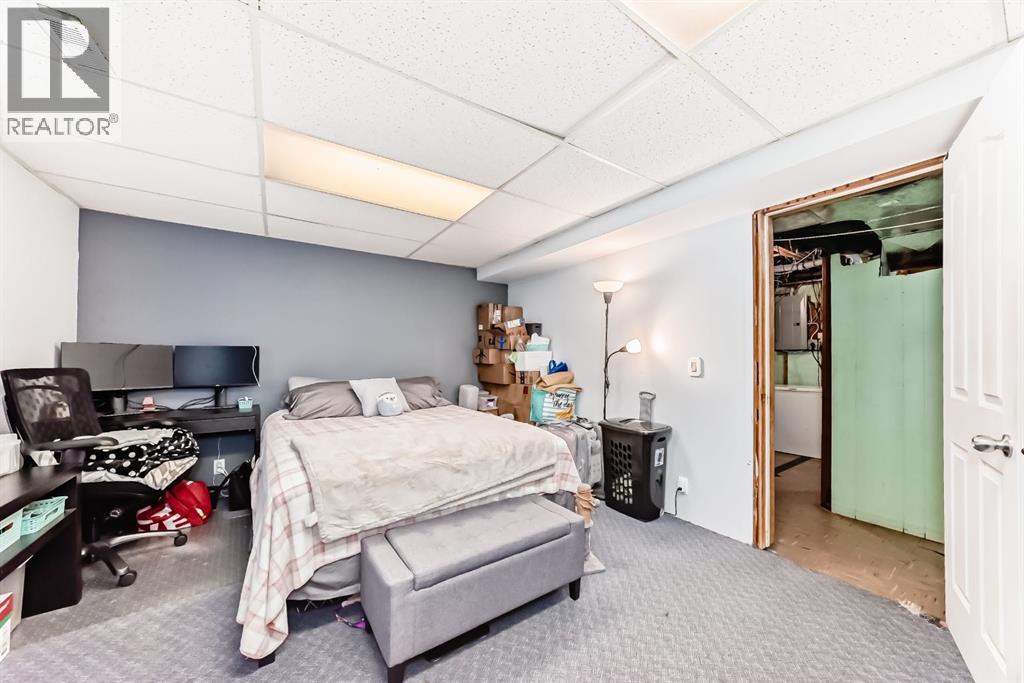 Single Family House Bungalow for Sale in   Avenue NW Bowness Calgary 