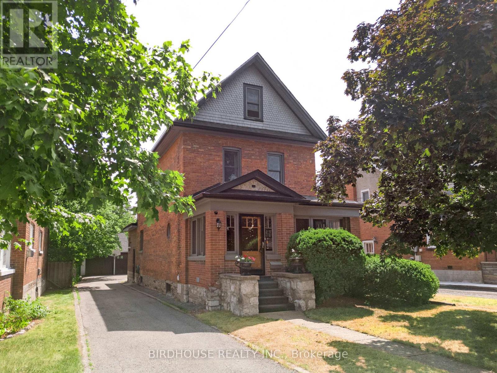 Photo 1 of 27 Francis Street, Kawartha Lakes ON
