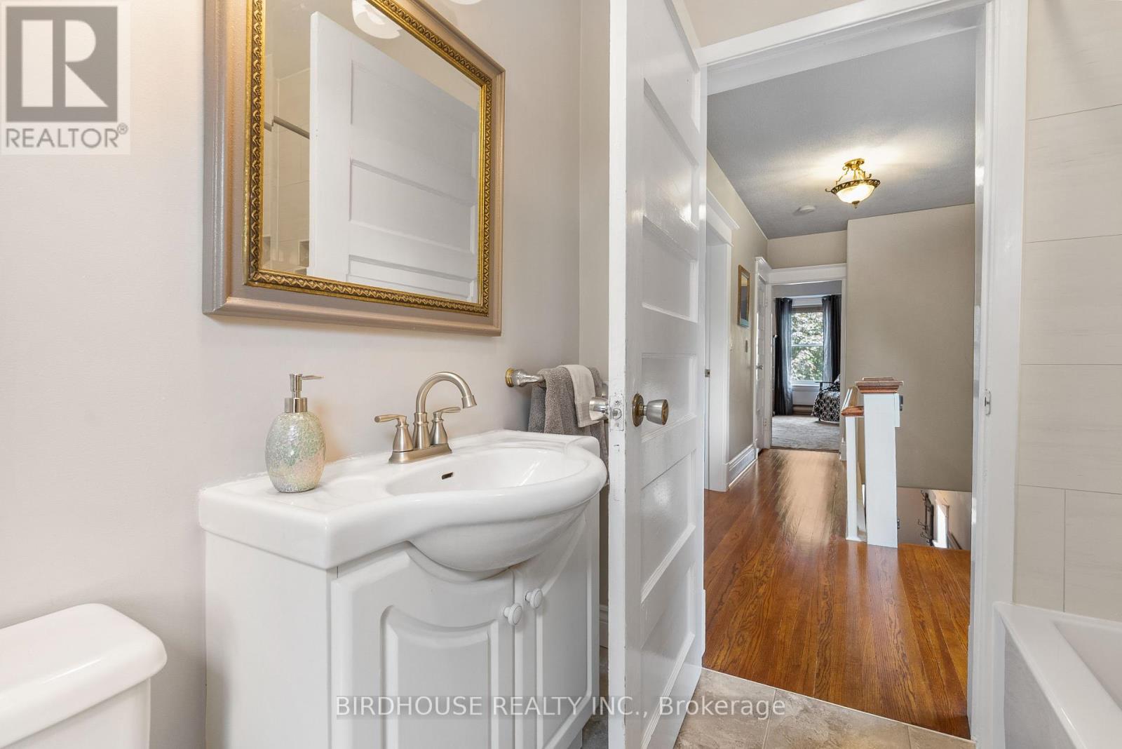 Photo 20 of 27 Francis Street, Kawartha Lakes ON