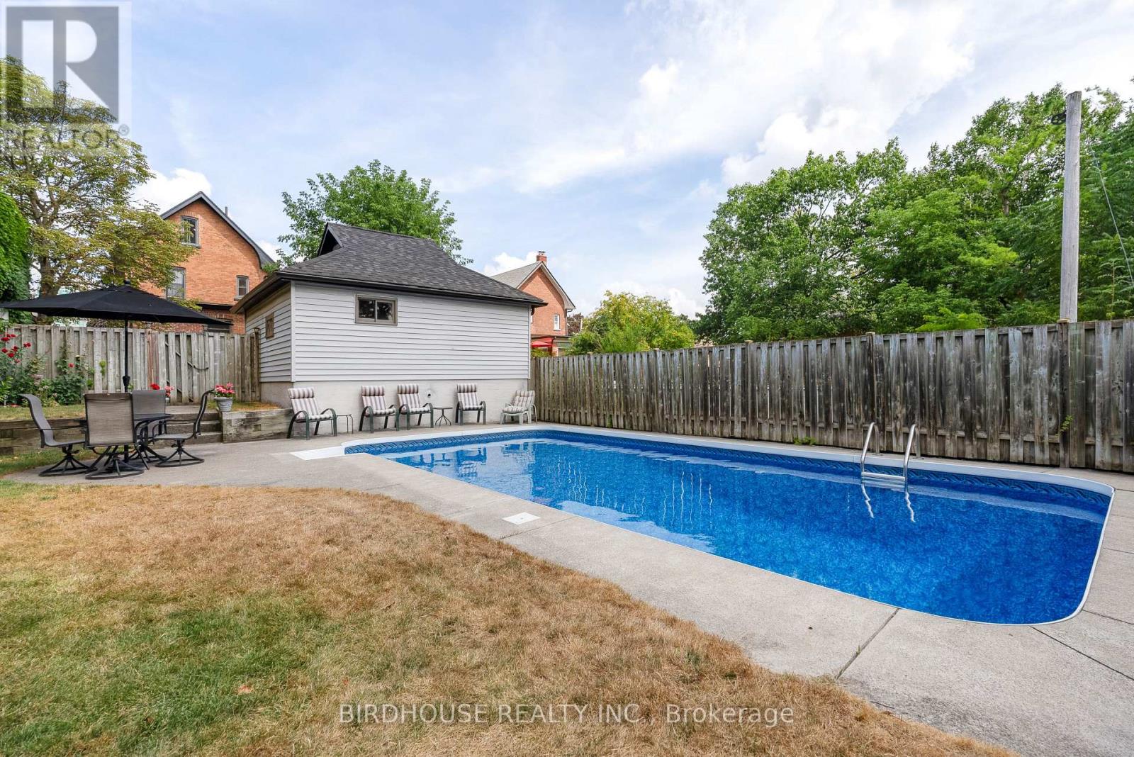 Photo 28 of 27 Francis Street, Kawartha Lakes ON