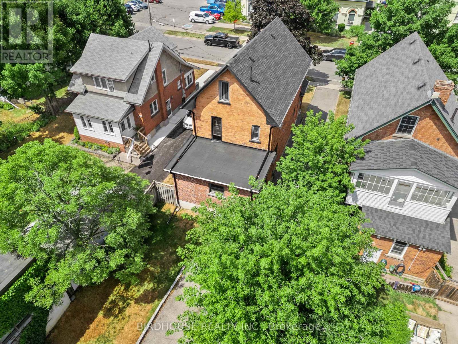 Photo 36 of 27 Francis Street, Kawartha Lakes ON