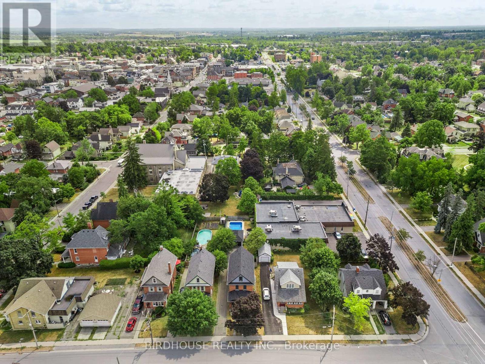 Photo 38 of 27 Francis Street, Kawartha Lakes ON