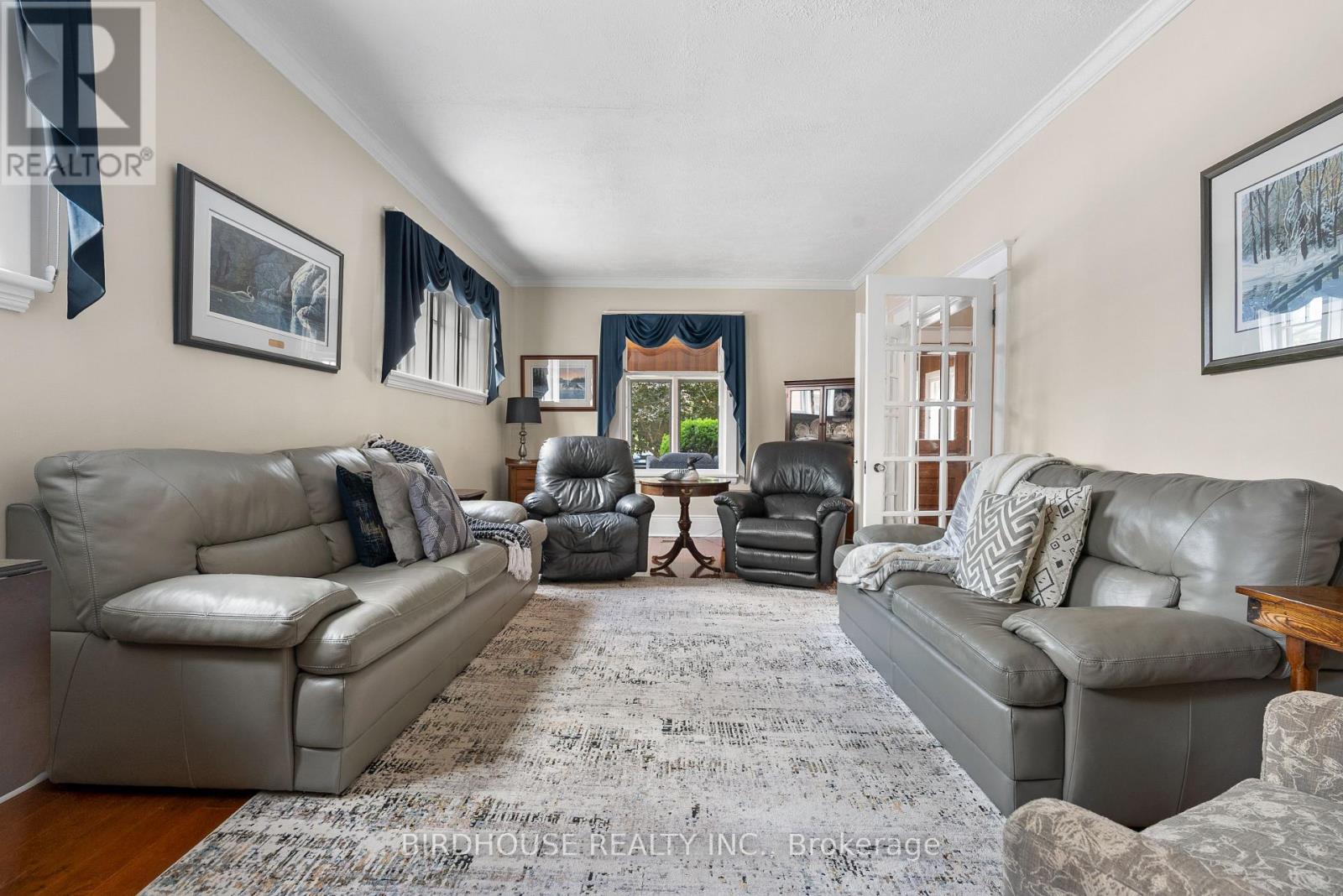 Photo 6 of 27 Francis Street, Kawartha Lakes ON
