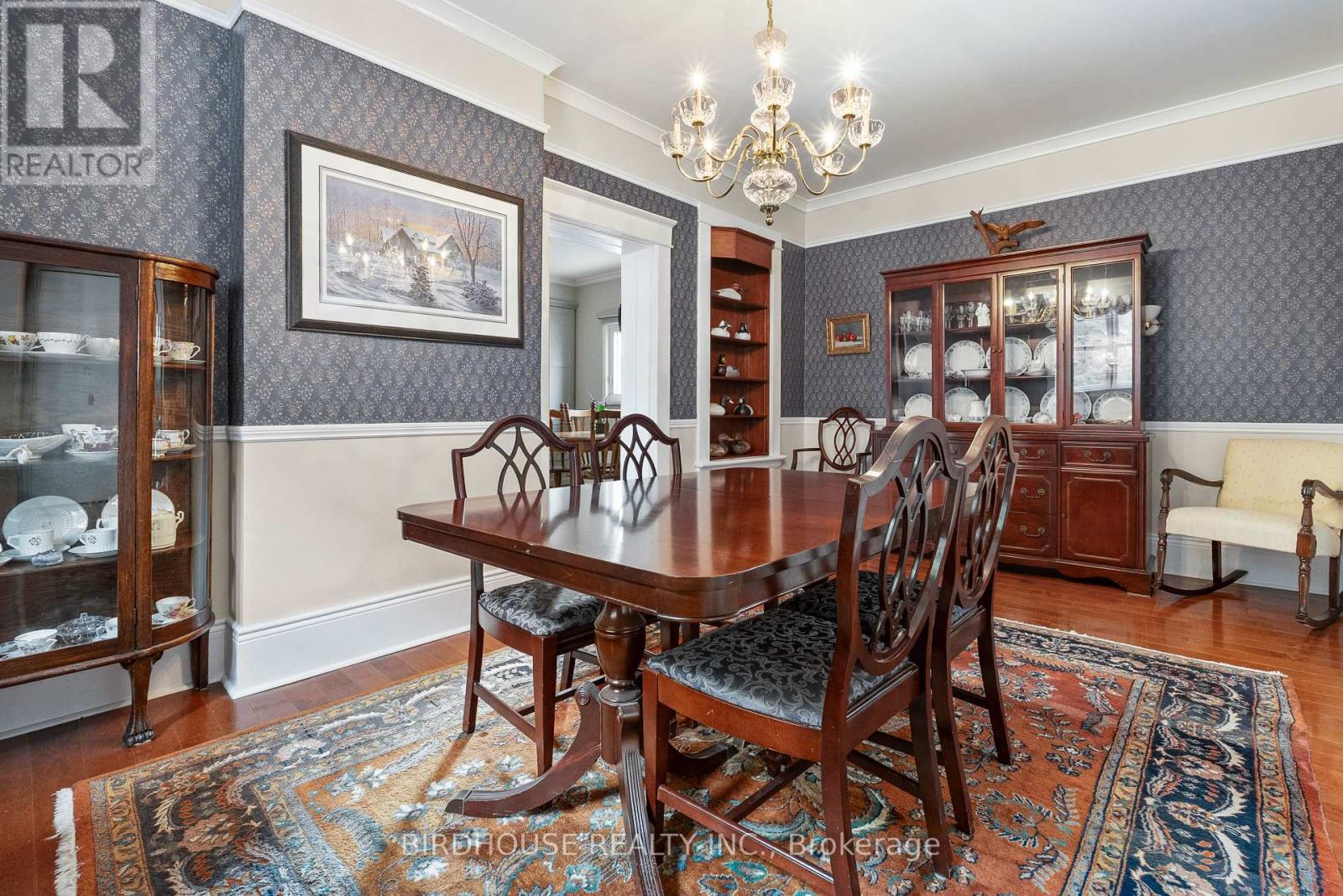 Photo 8 of 27 Francis Street, Kawartha Lakes ON