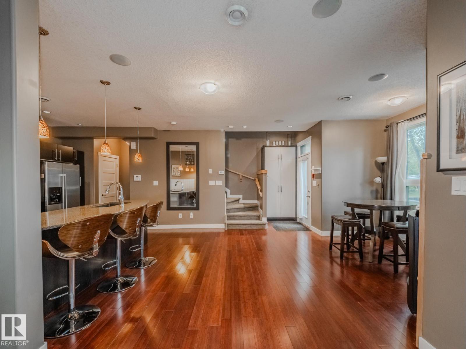 Photo 13 of 8306 108 St Nw, Edmonton AB