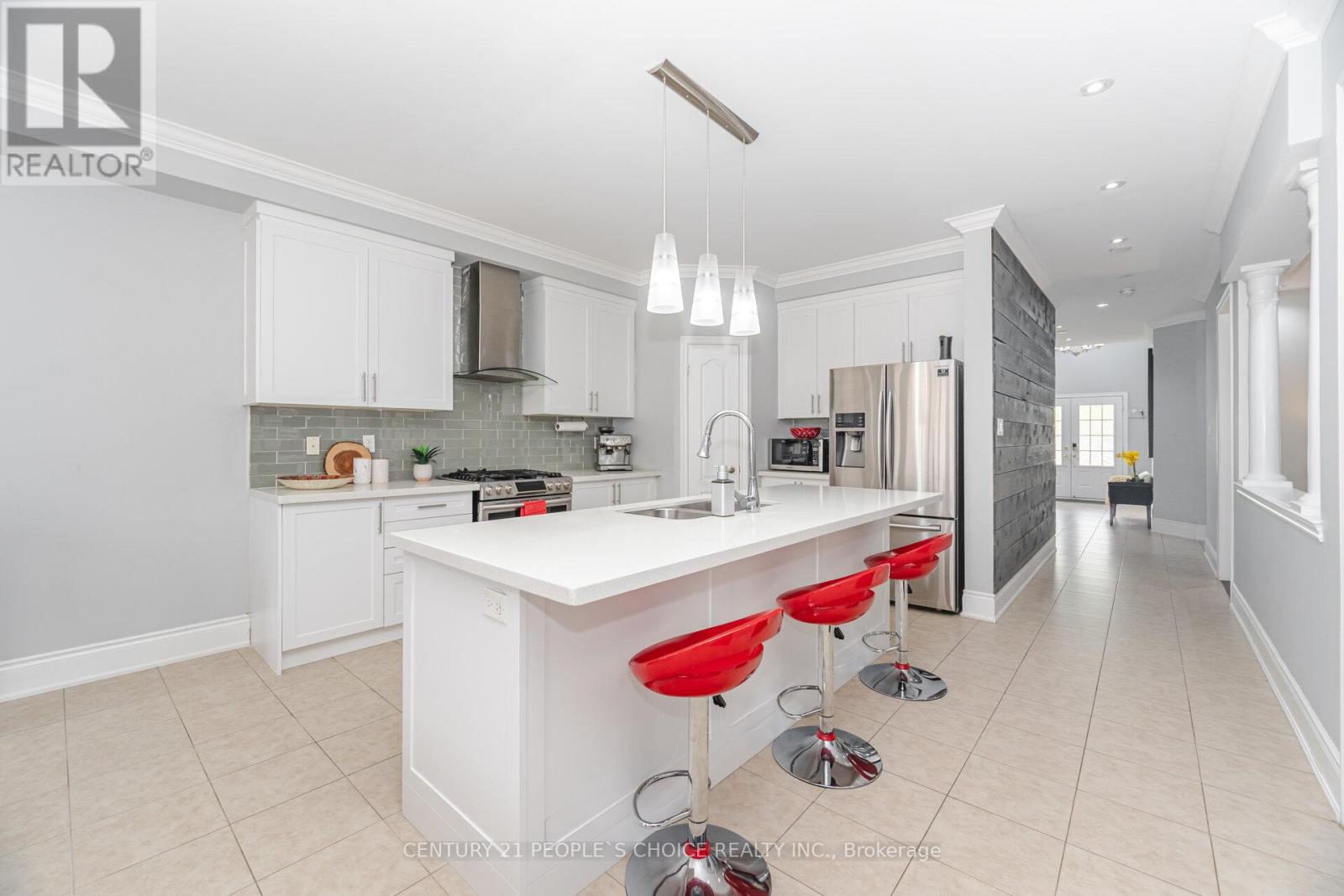 Photo 18 of 11 Vernosa Drive, Brampton ON