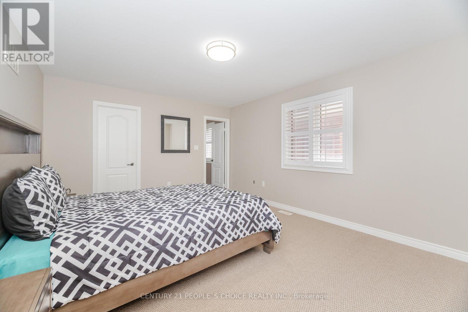 Photo 48 of 11 Vernosa Drive, Brampton ON