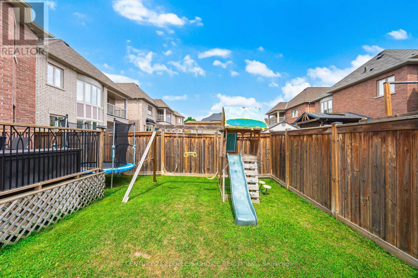 Photo 39 of 11 Vernosa Drive, Brampton ON