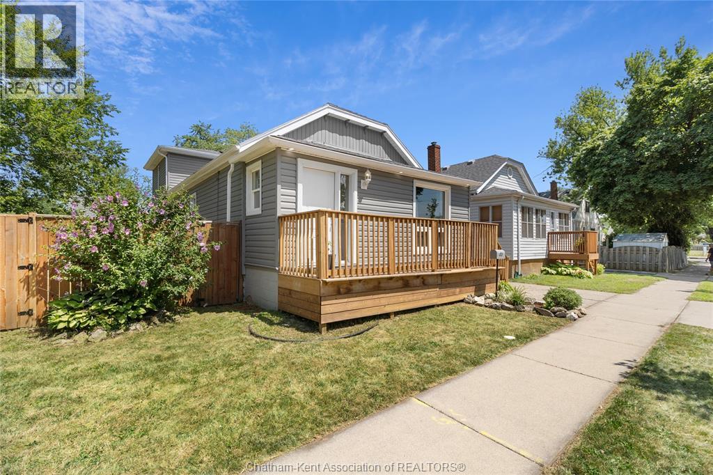 Photo 3 of 1484 Tourangeau Road, Windsor ON