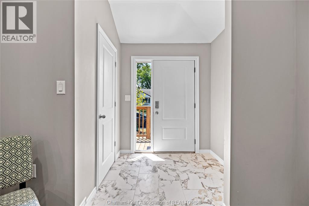 Photo 4 of 1484 Tourangeau Road, Windsor ON
