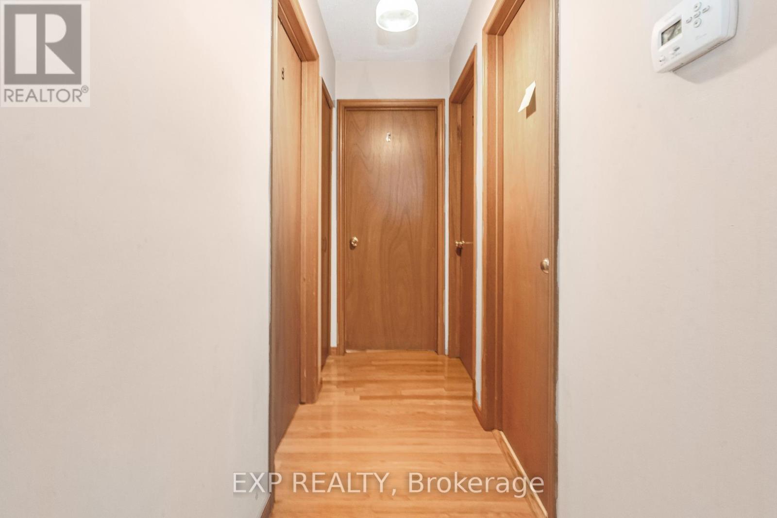 Photo 8 of 115 Scenic Wood Crescent, Kitchener ON