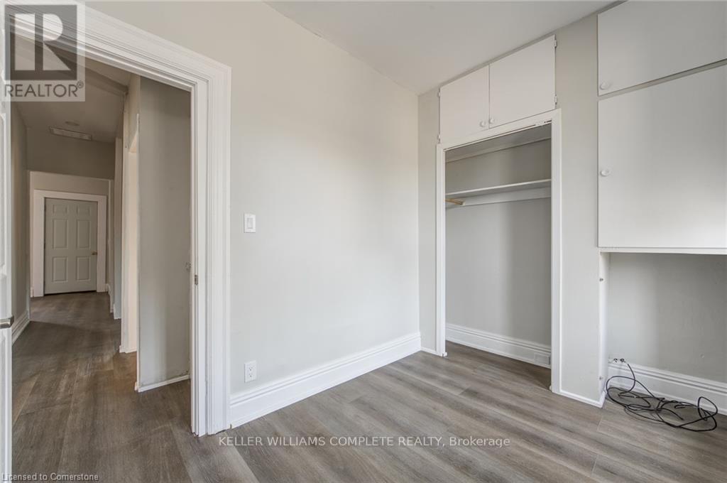 Photo 34 of Upper 200 Park Avenue, Brantford ON