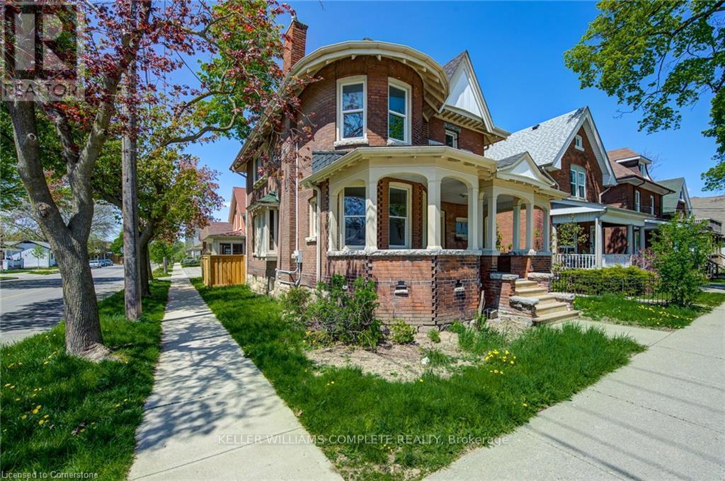 Photo 5 of Upper 200 Park Avenue, Brantford ON