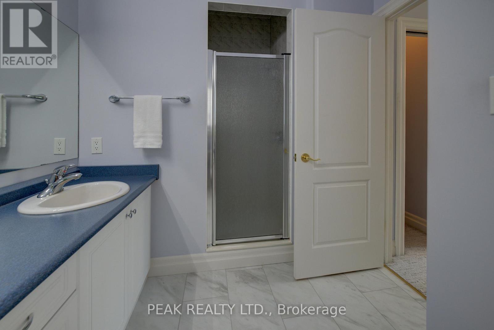 Photo 25 of 59 Devonshire Drive, Wilmot ON