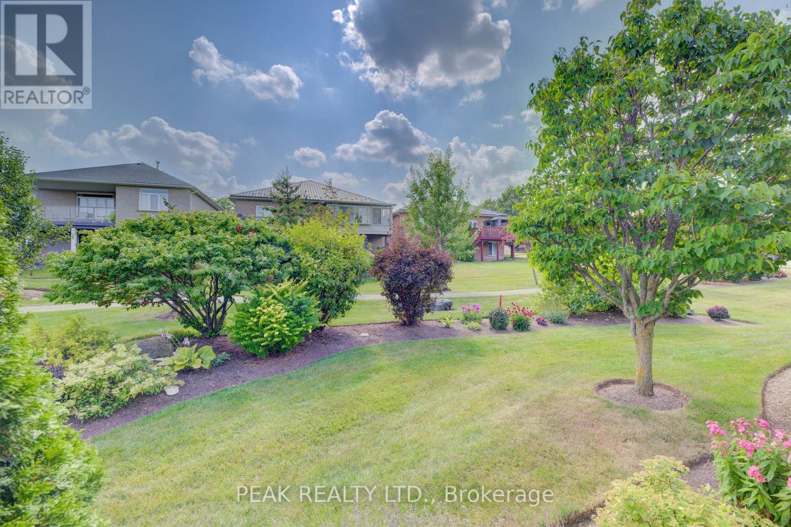Photo 40 of 59 Devonshire Drive, Wilmot ON