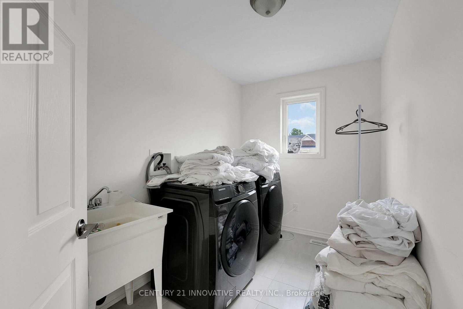 Photo 32 of 1450 Sharon Drive, Fort Erie ON
