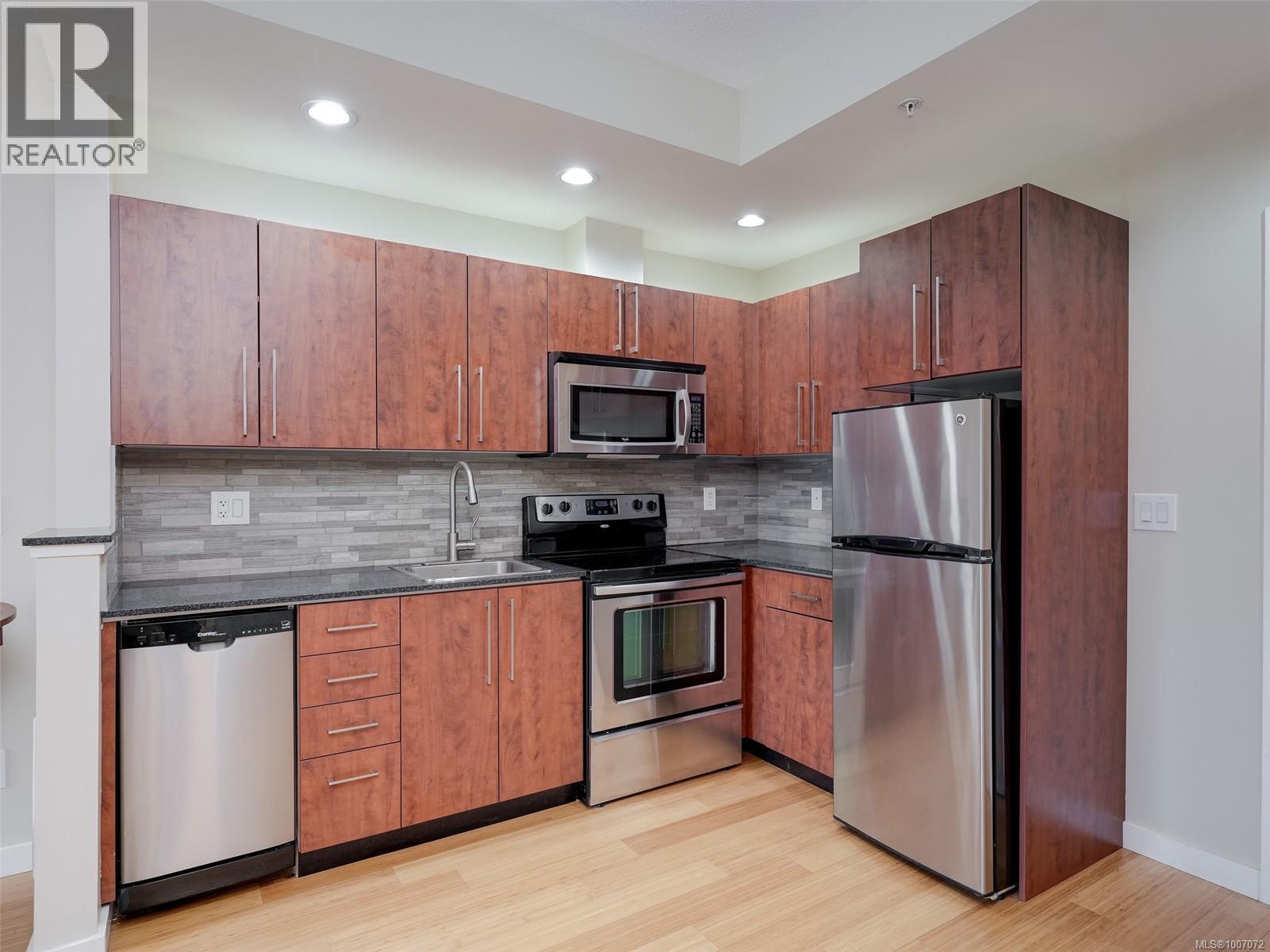 Photo 4 of 307 611 Brookside Rd, Colwood BC