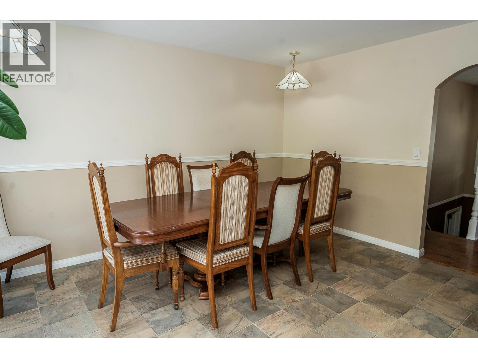Photo 10 of 995 Sutcliffe Court, Kelowna BC