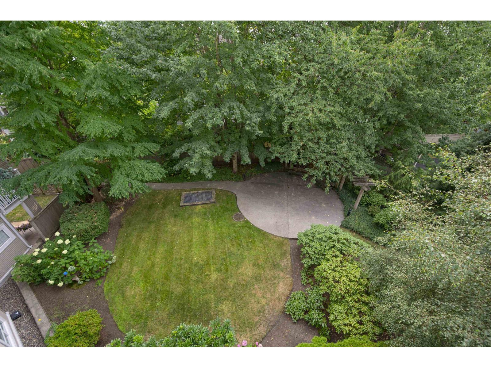 Photo 9 of 410 20750 Duncan Way, Langley BC