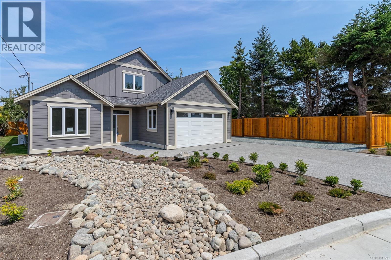 Photo 24 of 317 Pioneer Cres, Parksville BC