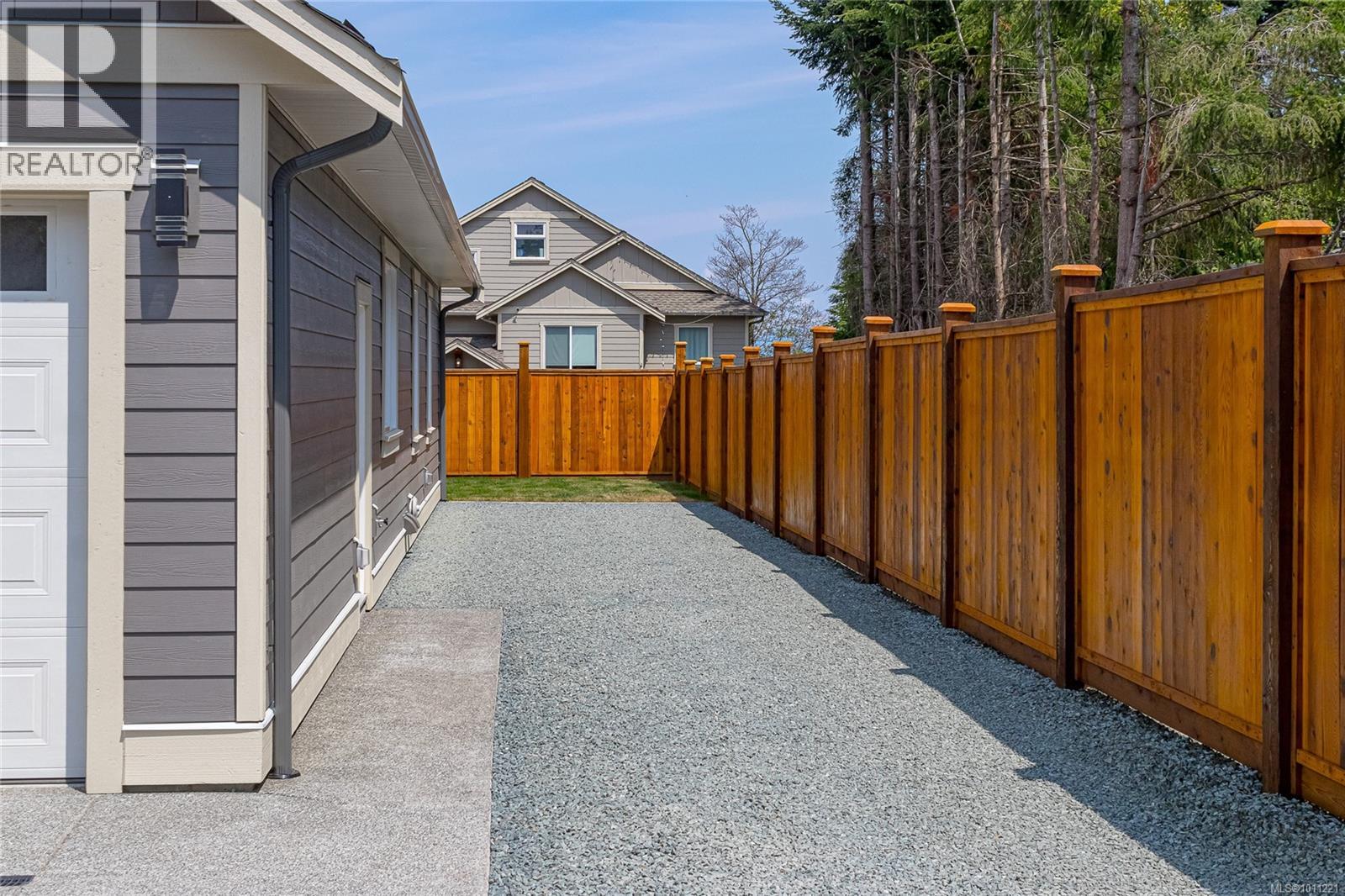 Photo 8 of 317 Pioneer Cres, Parksville BC