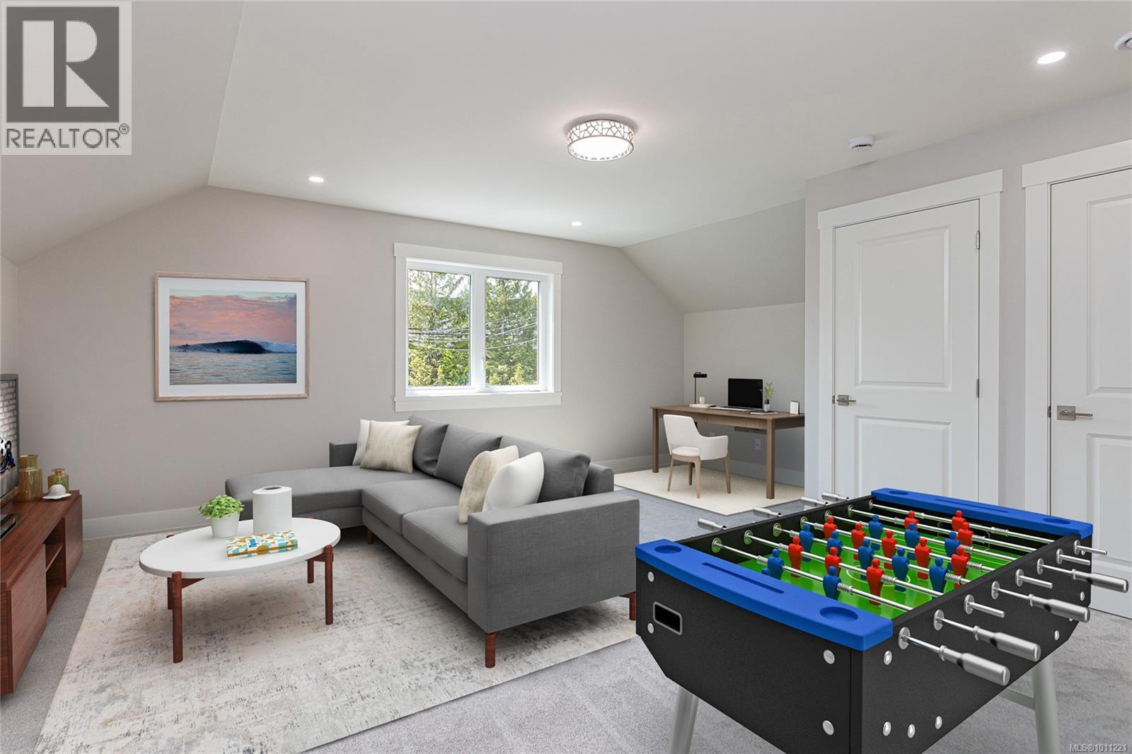 Photo 2 of 317 Pioneer Cres, Parksville BC