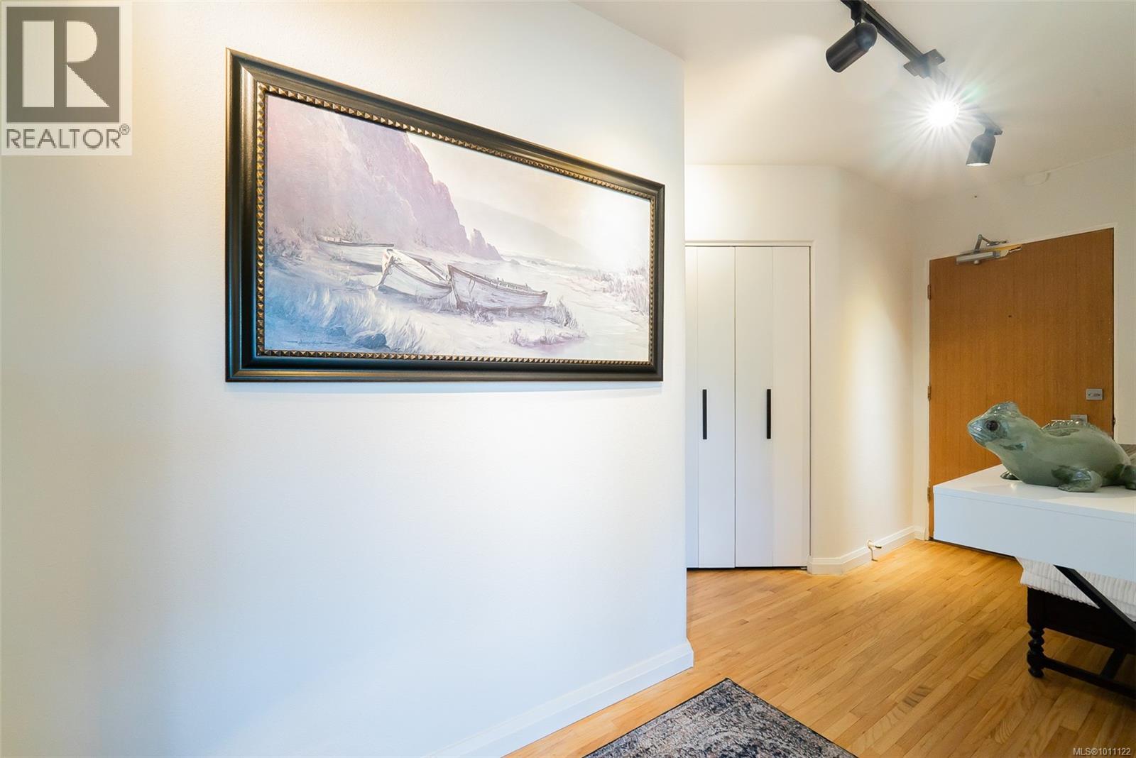 Photo 21 of 204 375 Newcastle Ave, Nanaimo BC