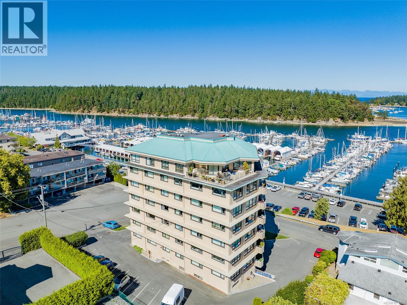 Photo 24 of 204 375 Newcastle Ave, Nanaimo BC