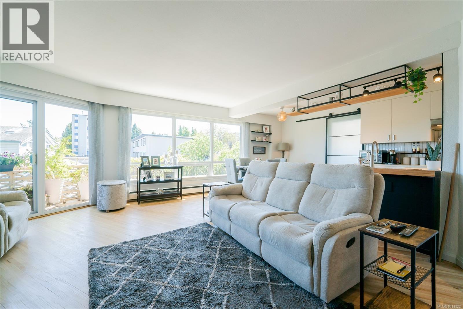 Photo 7 of 204 375 Newcastle Ave, Nanaimo BC