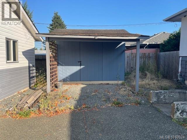 1746 Fitzgerald Ave, Courtenay