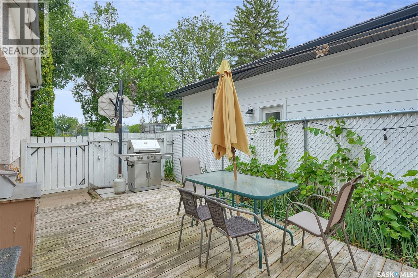 Photo 38 of 2919 Athol Street, Regina SK