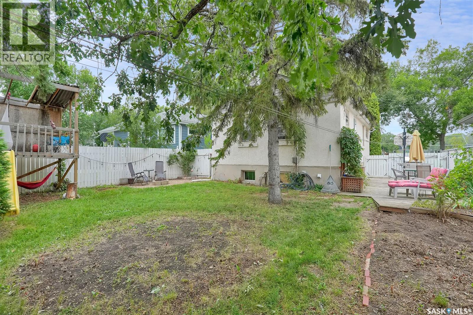 Photo 42 of 2919 Athol Street, Regina SK