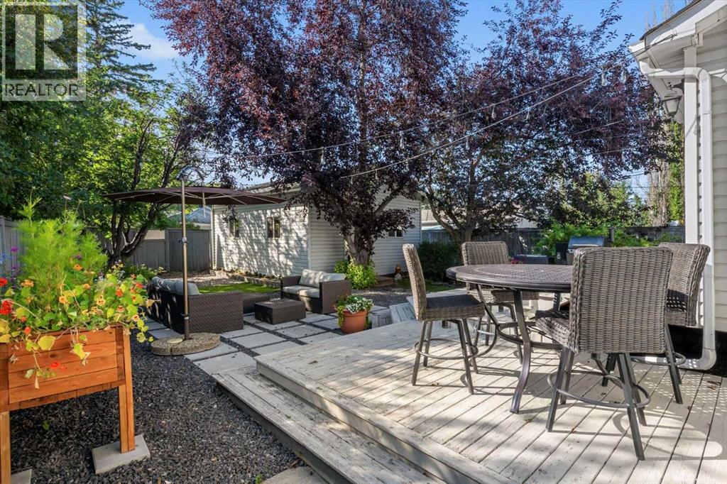 Single Family House Bungalow for Sale in  Mountview Crescent NE Winston Heights/Mountview Calgary 