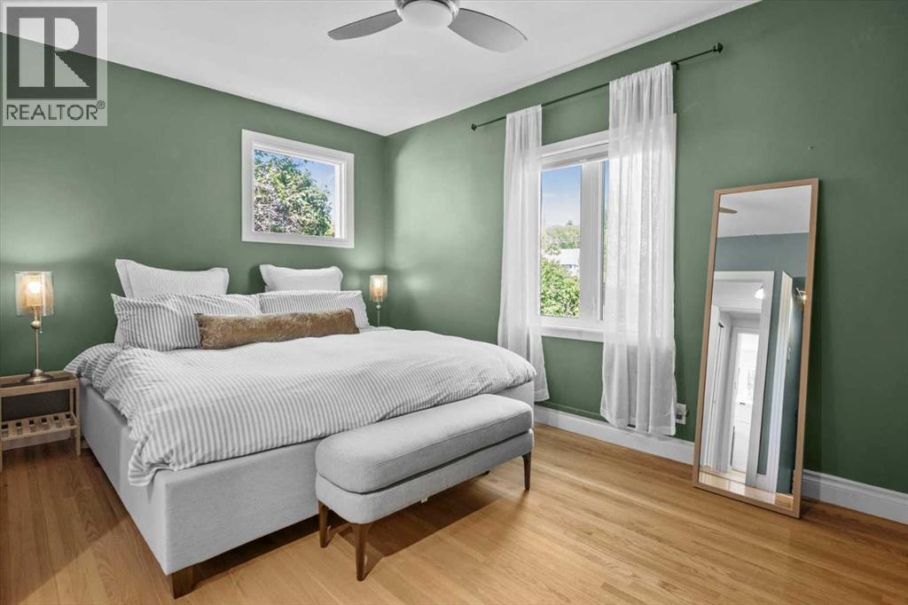 Single Family House Bungalow for Sale in  Mountview Crescent NE Winston Heights/Mountview Calgary 
