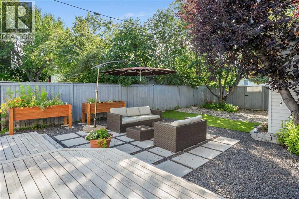 Single Family House Bungalow for Sale in  Mountview Crescent NE Winston Heights/Mountview Calgary 