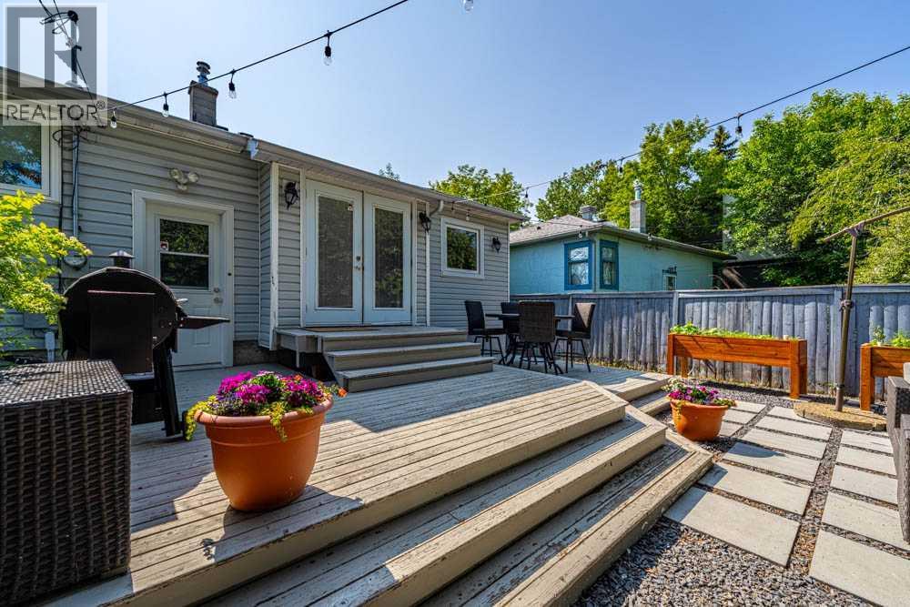 Single Family House Bungalow for Sale in  Mountview Crescent NE Winston Heights/Mountview Calgary 