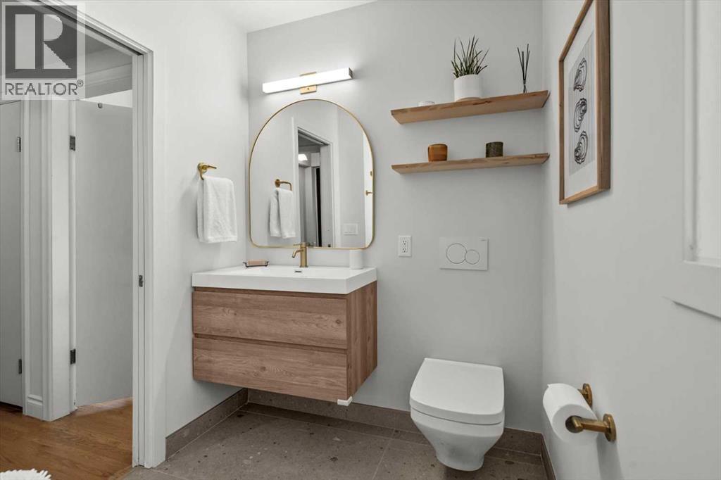 Single Family House Bungalow for Sale in  Mountview Crescent NE Winston Heights/Mountview Calgary 
