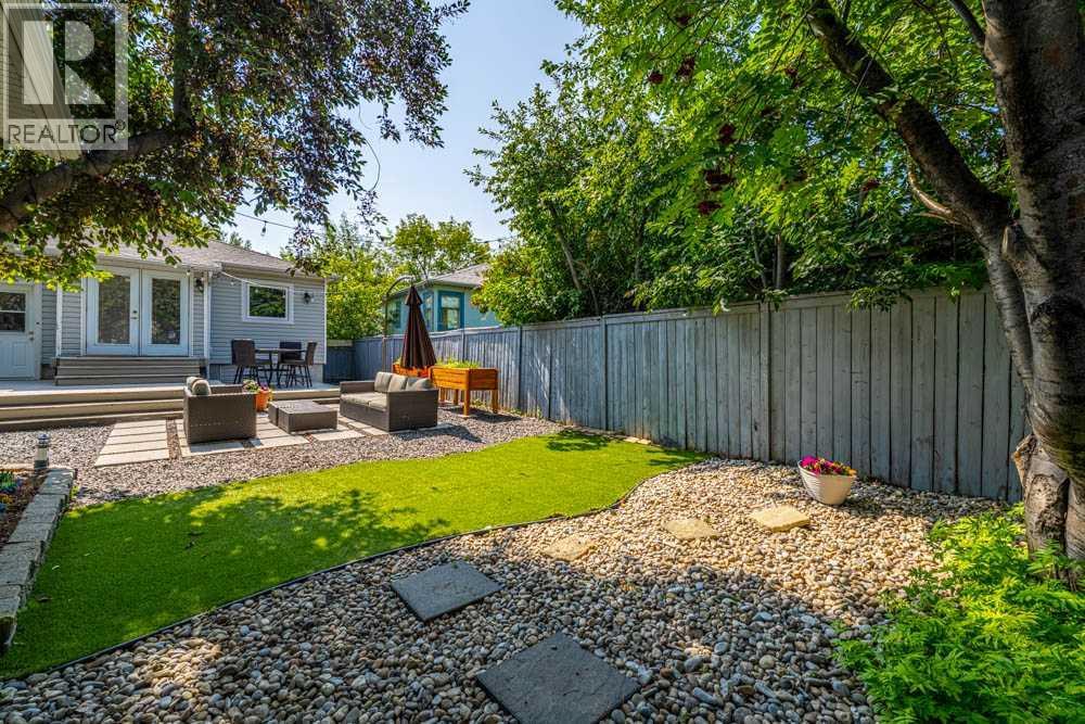 Single Family House Bungalow for Sale in  Mountview Crescent NE Winston Heights/Mountview Calgary 