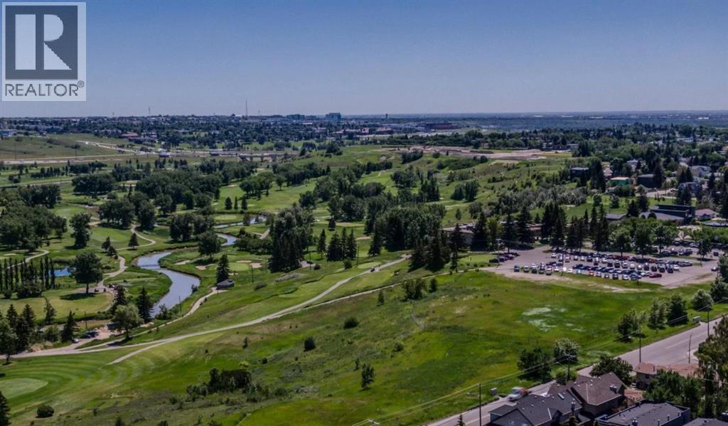 Single Family House Bungalow for Sale in  Mountview Crescent NE Winston Heights/Mountview Calgary 