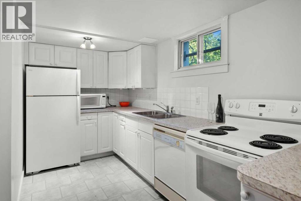 Single Family House Bungalow for Sale in  Mountview Crescent NE Winston Heights/Mountview Calgary 