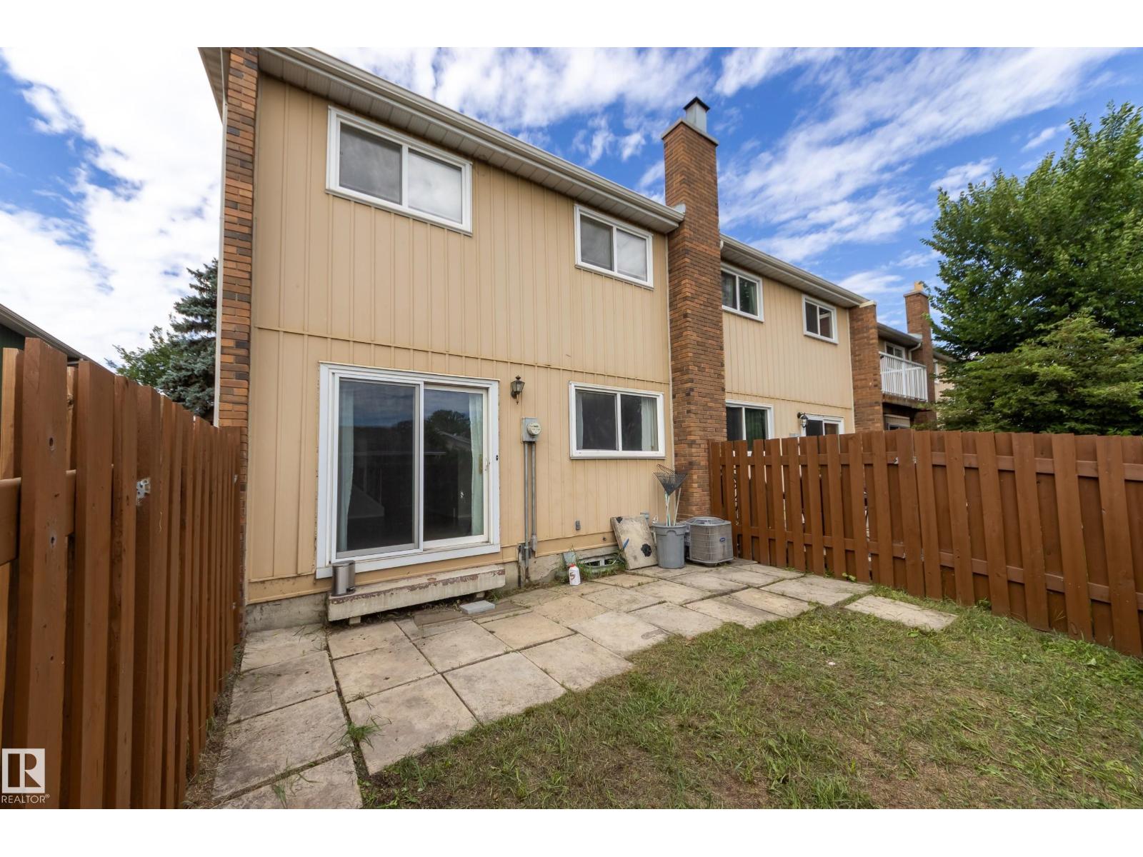 Photo 37 of 13069 34 St Nw, Edmonton AB