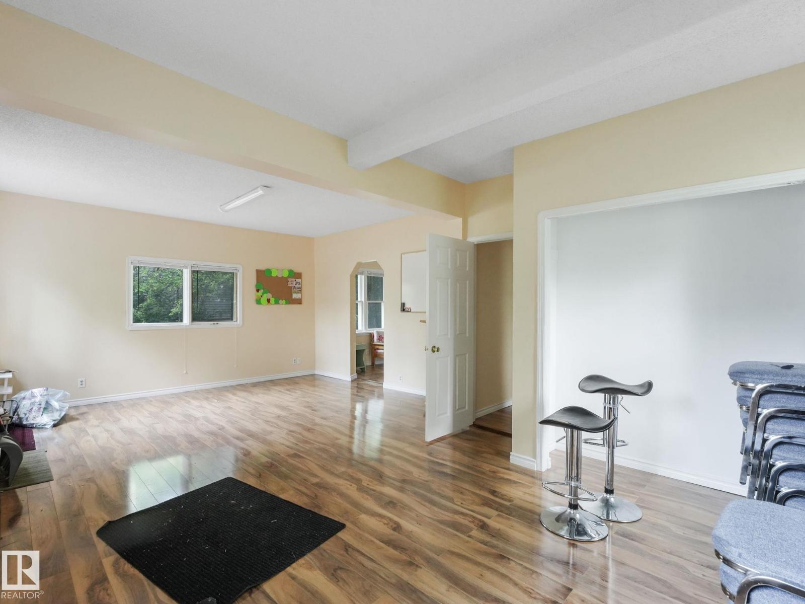 Photo 61 of 9630 9624 74 Av Nw, Edmonton AB