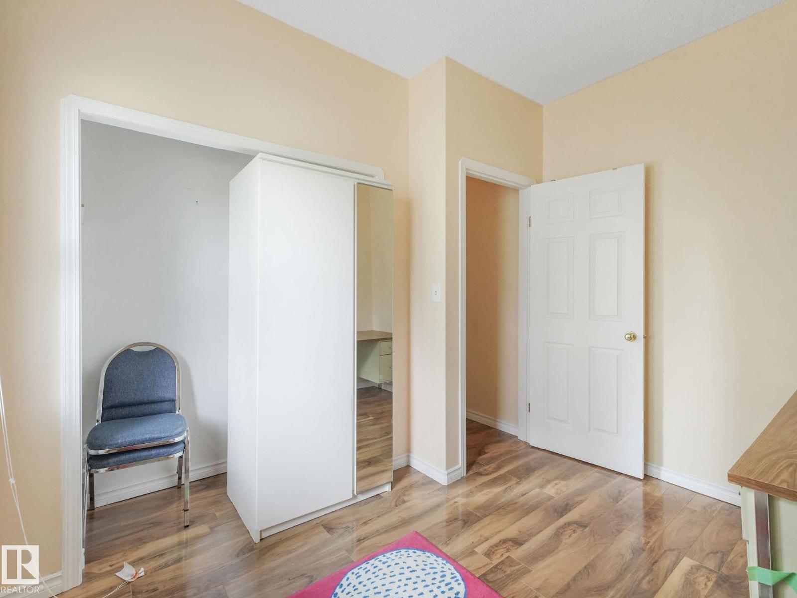 Photo 69 of 9630 9624 74 Av Nw, Edmonton AB