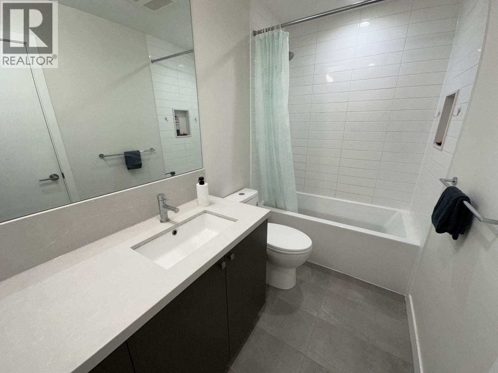Photo 11 of 151 4738 Hemlock Way, Tsawwassen BC