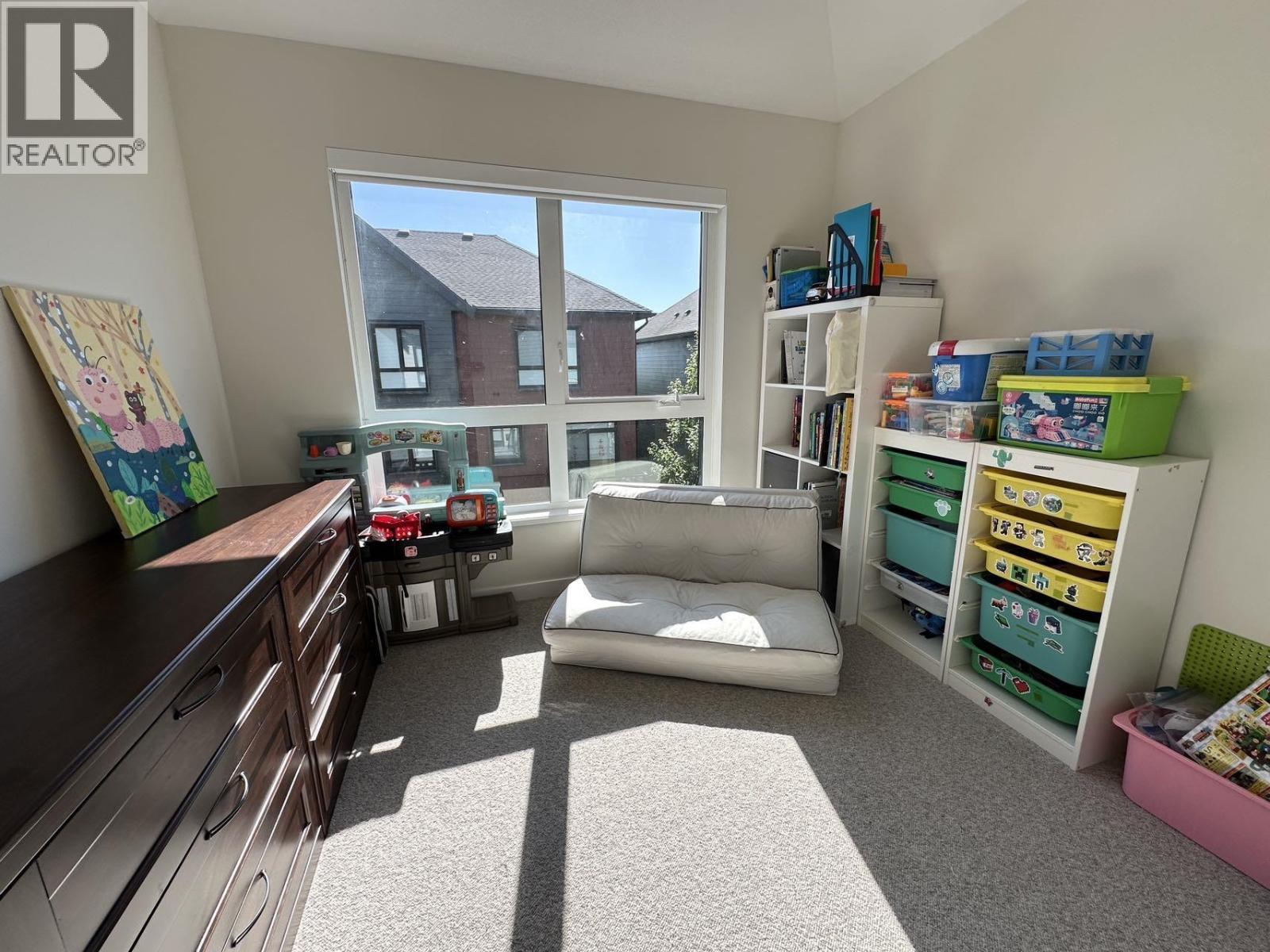 Photo 13 of 151 4738 Hemlock Way, Tsawwassen BC
