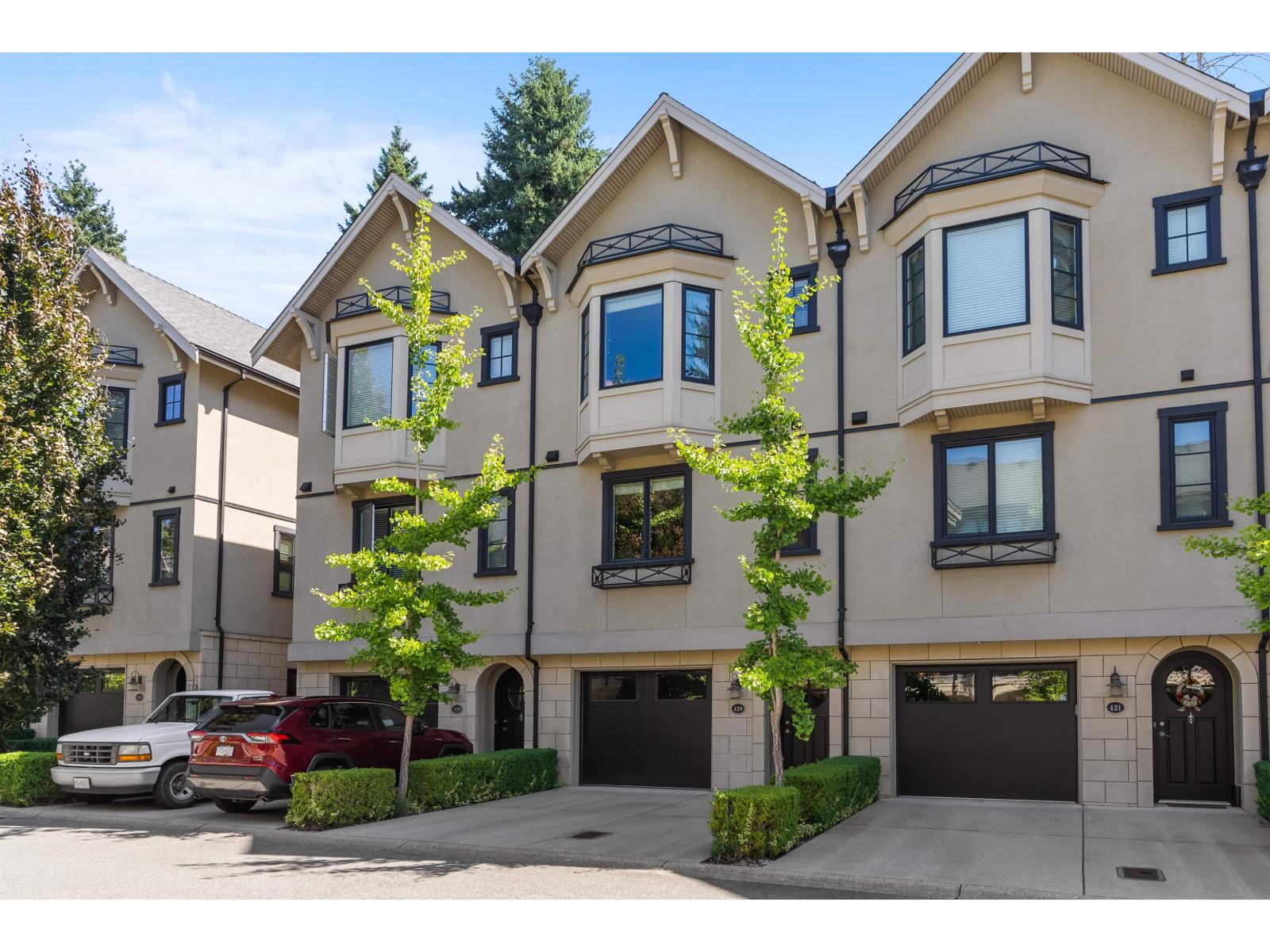 Photo 1 of 420 2580 Langdon Street, Abbotsford BC