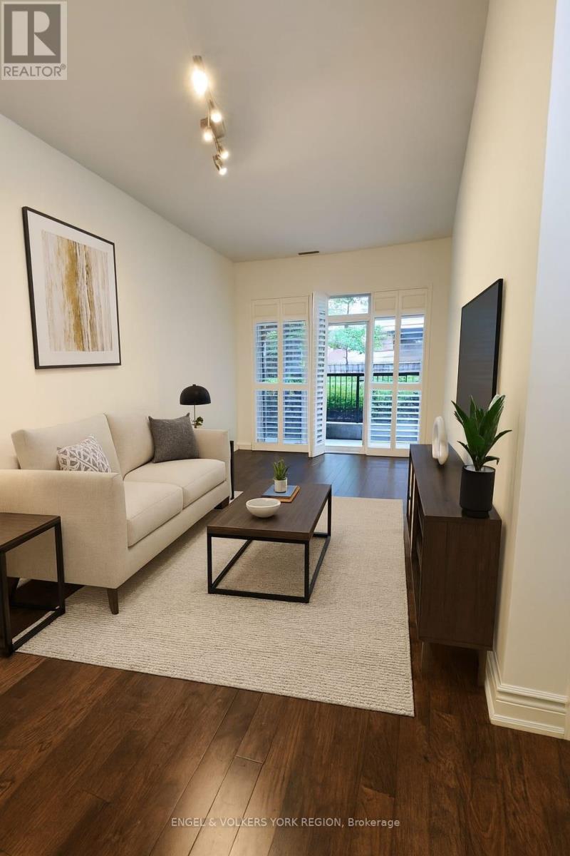 Photo 11 of 106 281 Woodbridge Avenue, Vaughan ON