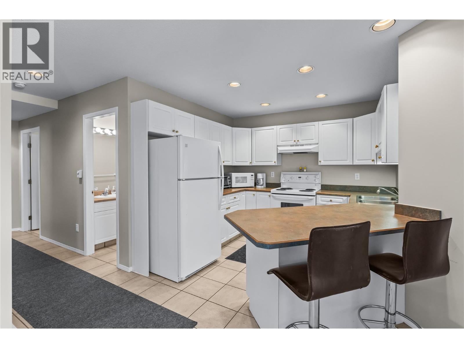 4931 Snowpines Road Unit# C, Big White