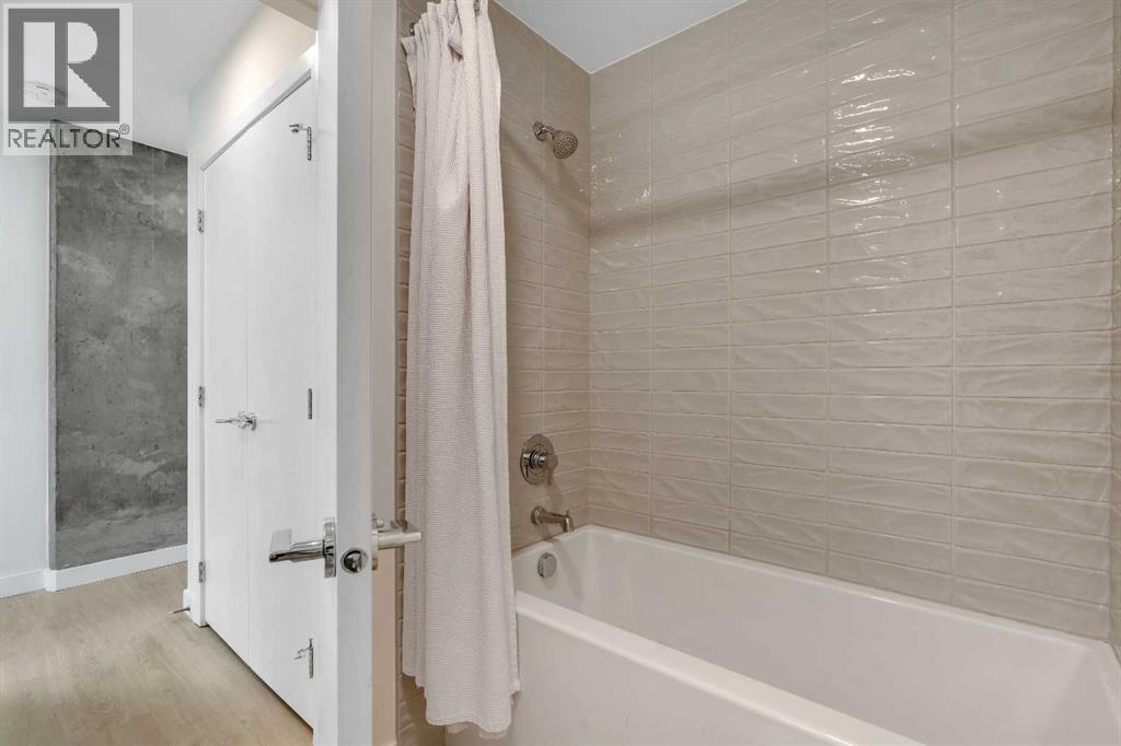 Single Family House for Sale in  A Street NW Sunnyside Calgary 